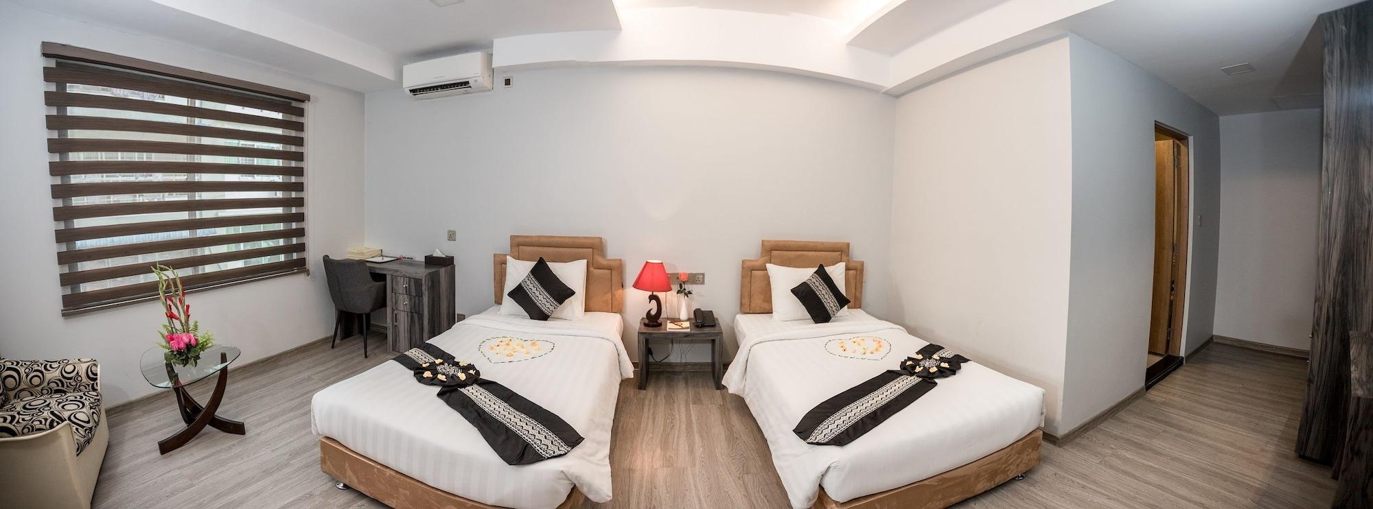 Elegant Hotel Pyi Thar Yar Янгон Экстерьер фото
