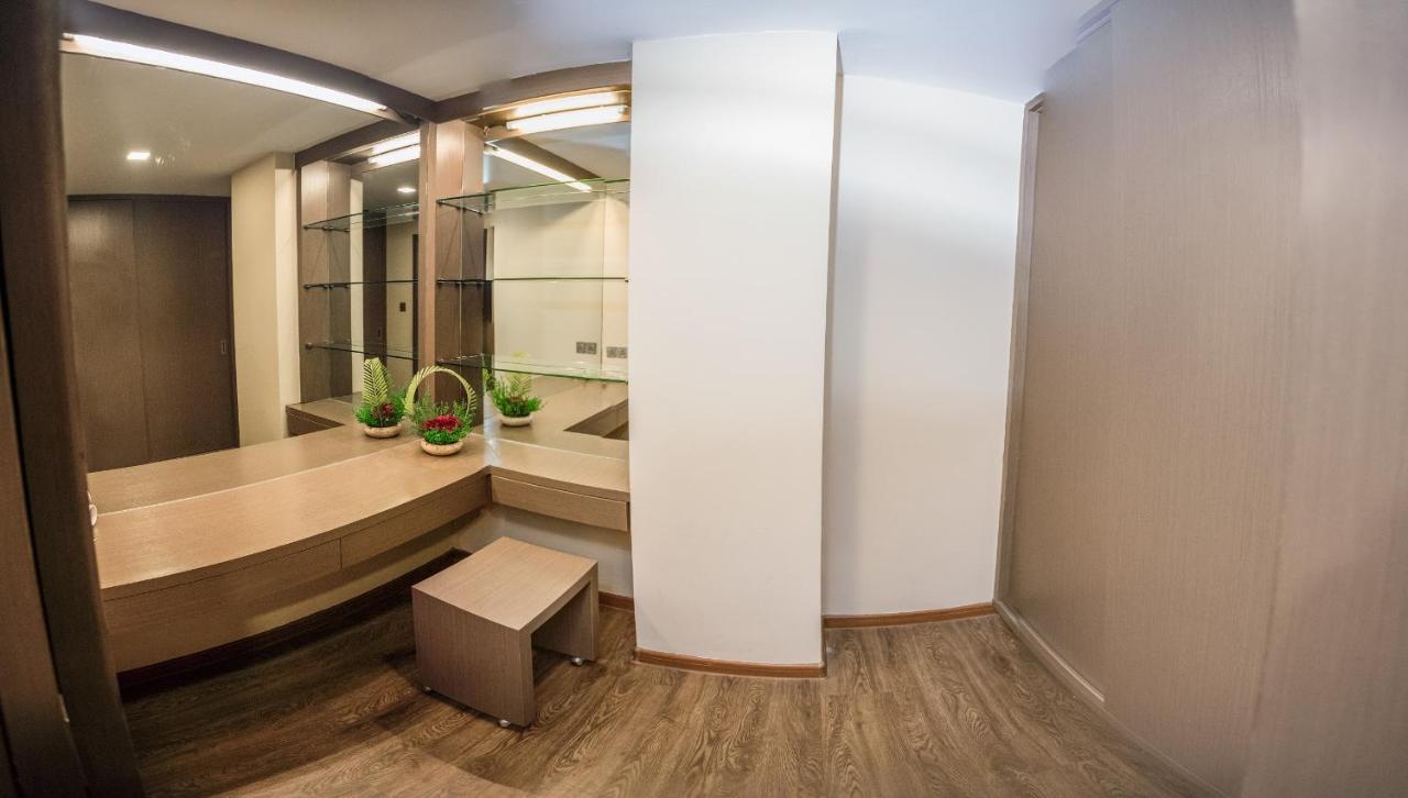 Elegant Hotel Pyi Thar Yar Янгон Экстерьер фото